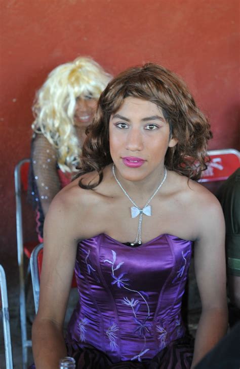 crossdresser mexicano